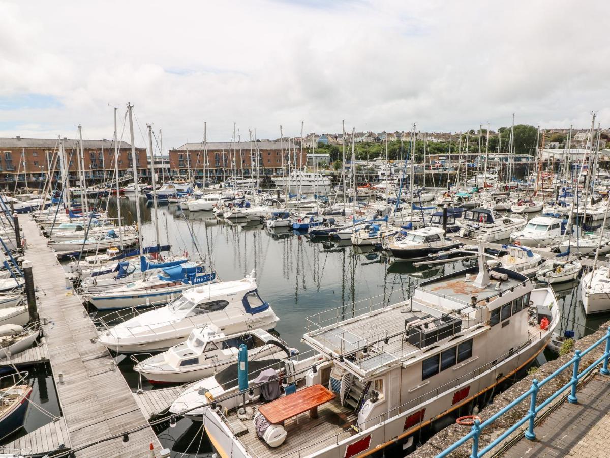 Ferienwohnung 15 Sovereign House Milford Haven Exterior foto